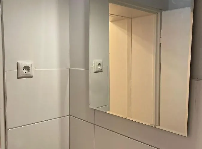 アパート 40l Luisenstr 5.og *